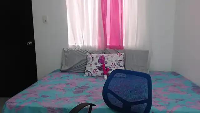 Freechat Tiiana on StripChat