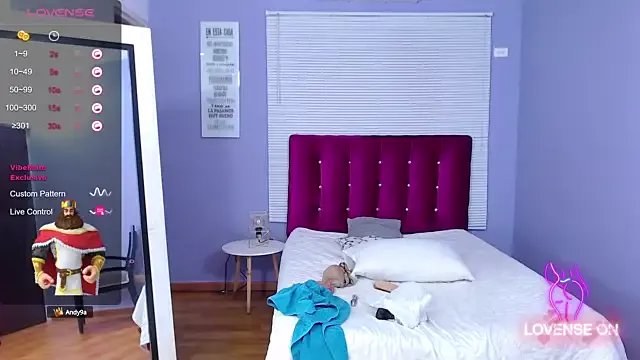 Freechat TIINABELL on StripChat