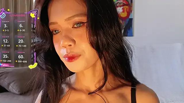 StripChat TinyMika is Freechat TinyMika — Just soft teasing to start the show