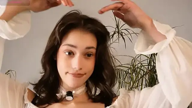 Private ttragedienne on StripChat