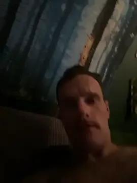 UnCuTupTheBuTT on StripChat 