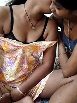 Freechat Unique_girls90 on StripChat