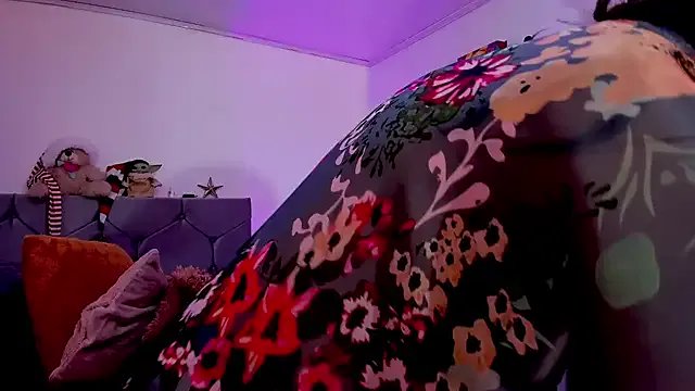 Freechat vanessabrown_ on StripChat