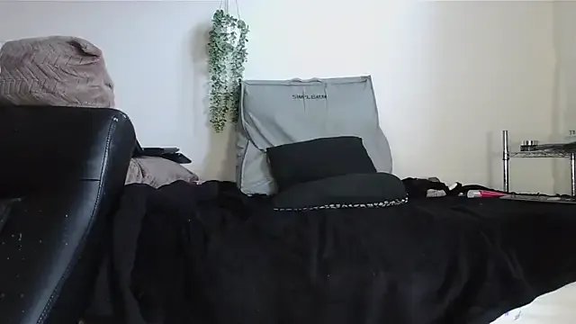 Freechat VANESSADDD on StripChat