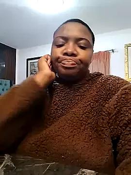 Freechat VoluptuousXX5 on StripChat