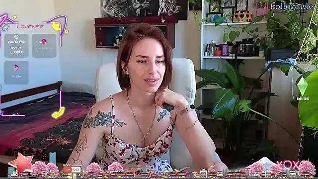 xx_adrihanna_xx on StripChat 