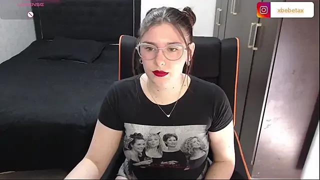 xxbbtaa on StripChat 