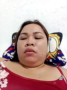 XXLorie_02 on StripChat 