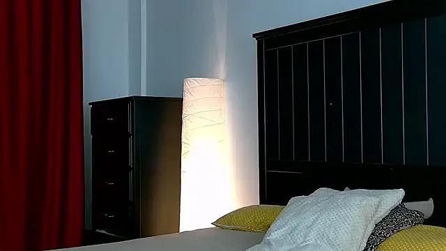 Yanira_Muslim — Make my lingerie drop off