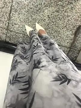 Freechat yimisun01 on StripChat