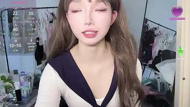 Group Yiyi-707 on StripChat