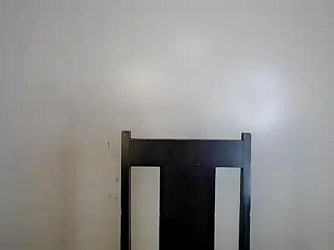 yolly_fox on StripChat 