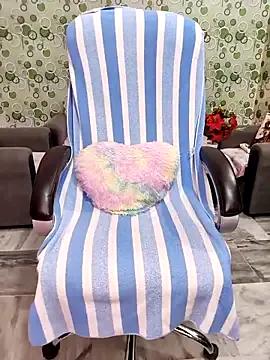 StripChat Your-Yashika is Freechat Your-Yashika — Chocolate boobs massage ( 5mint )