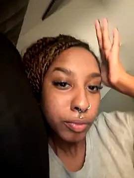 Group Your_Paris on StripChat