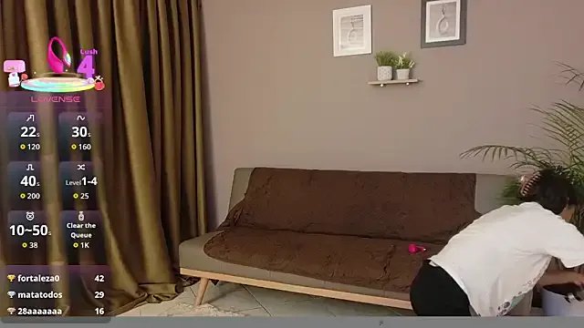 Freechat YuliethPetite on StripChat