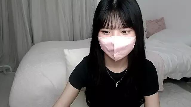 Freechat yuna_rin on StripChat
