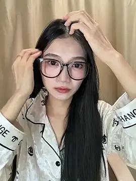 Freechat Z0E999 on StripChat