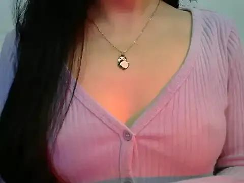 Freechat zoya2504 on StripChat