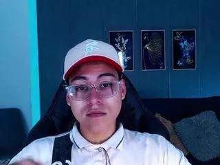 Photos of bladesensual from CamSoda is Freechat