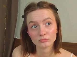 Photos of elvinabrowning from CamSoda is Freechat
