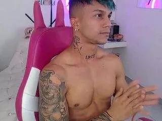Photos of leonardprice1 from CamSoda is Freechat