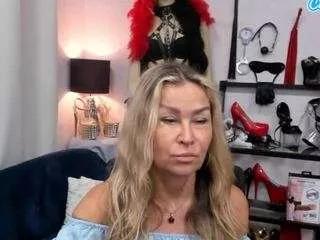 Photos of luxcrystal from CamSoda is Freechat