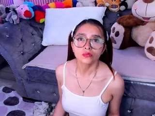 Photos of milleyjones from CamSoda is Freechat