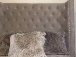 Photos of missprettypocahontas from CamSoda is Freechat