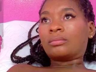 Photos of petitelittleebony from CamSoda is Freechat