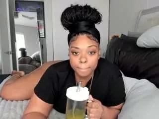 Photos of siennadivyne from CamSoda is Freechat