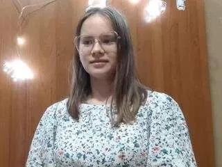 Photos of yadirabottomly from CamSoda is Freechat
