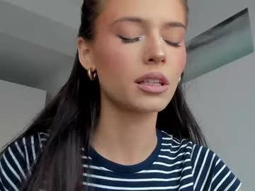 _isiah from Chaturbate
