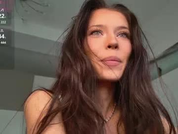 _isiah from Chaturbate
