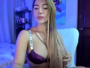 apple_8 from Chaturbate