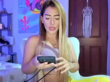 apple_8 from Chaturbate