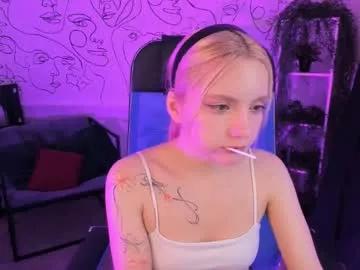 Photos of aurorawrenfield from Chaturbate is Freechat