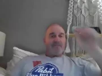 bubslogan from Chaturbate
