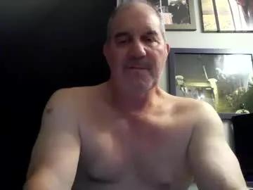 bubslogan from Chaturbate
