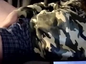 cooldudelo from Chaturbate