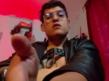Photos of dom2travelers_sm from Chaturbate is Freechat
