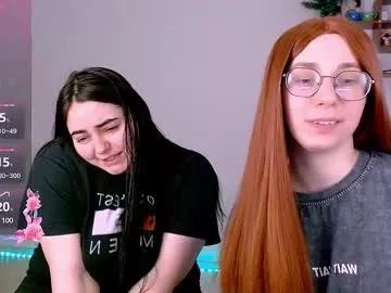 ellies_8 from Chaturbate