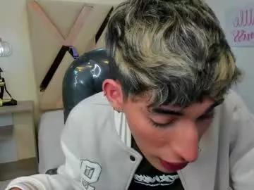 Photos of ferphoenix_ from Chaturbate is Freechat