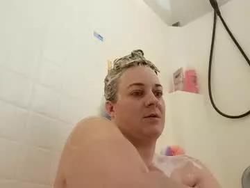 lilmommabear89 from Chaturbate