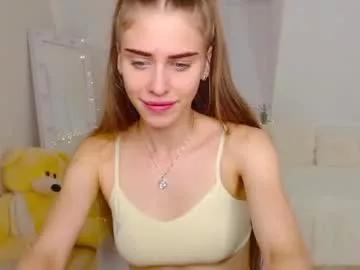litt1e_cherry_ from Chaturbate
