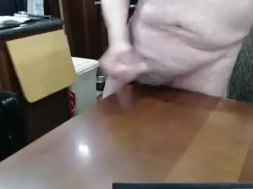 moodybluesfan from Chaturbate