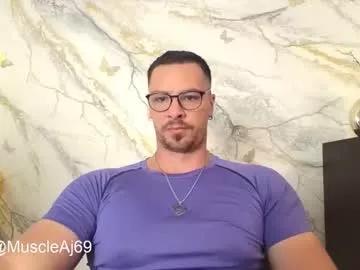 Photos of muscleaj69 from Chaturbate is Freechat
