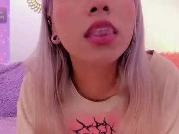 natalia_henao_ from Chaturbate