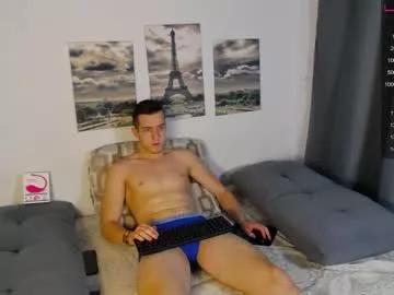 riggs_jelok from Chaturbate