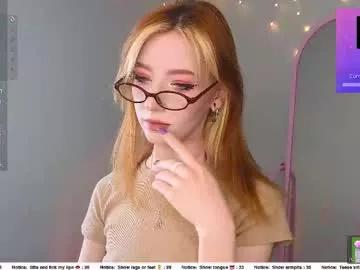 Photos of sweetuniporn from Chaturbate is Freechat