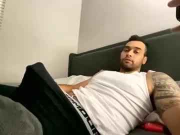Photos of tallhungnhandsum from Chaturbate is Freechat